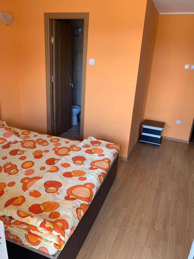 Pensiunea Ilarie Ocnele Mari Bagian luar foto